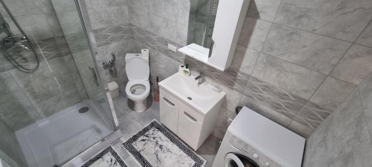 Затишна Двокімнатна Квартира Ternopil Exterior photo